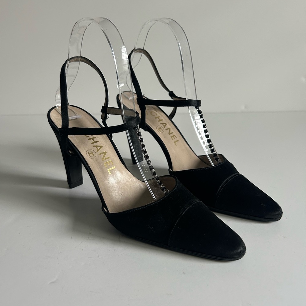 CHANEL Vintage Black Silk Satin T-Strap Heels Rhinestone Detail Karl Lagerfeld - Picture 4 of 13